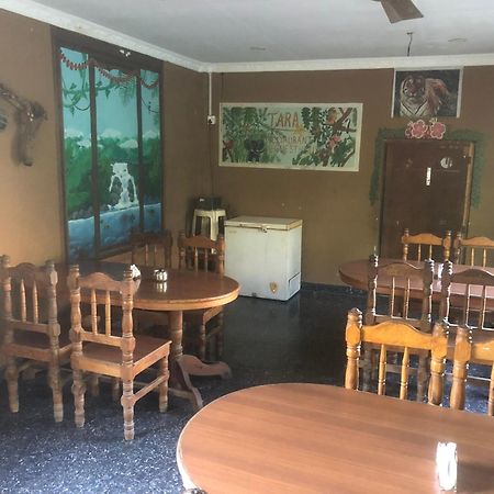 Tara Guesthouse - Sauraha,Chitwan Dış mekan fotoğraf