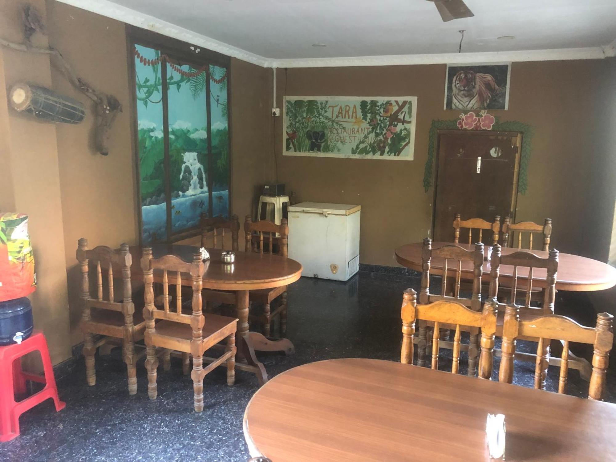 Tara Guesthouse - Sauraha,Chitwan Dış mekan fotoğraf