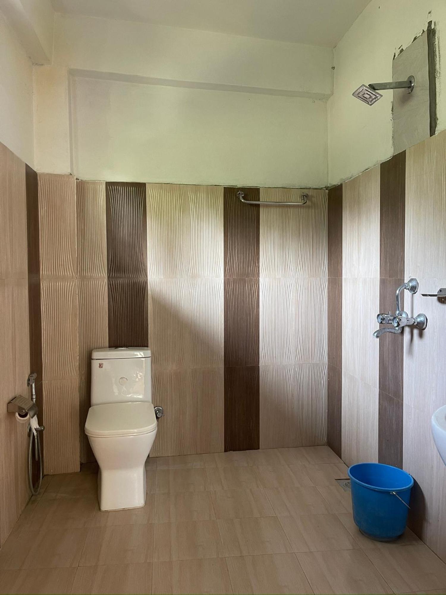 Tara Guesthouse - Sauraha,Chitwan Dış mekan fotoğraf